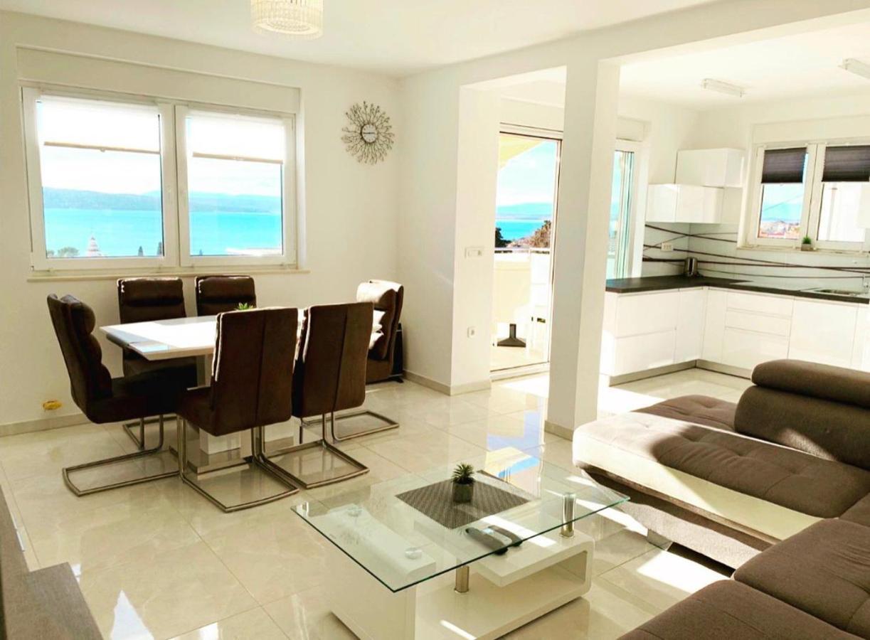Luxury App Anna Apartment