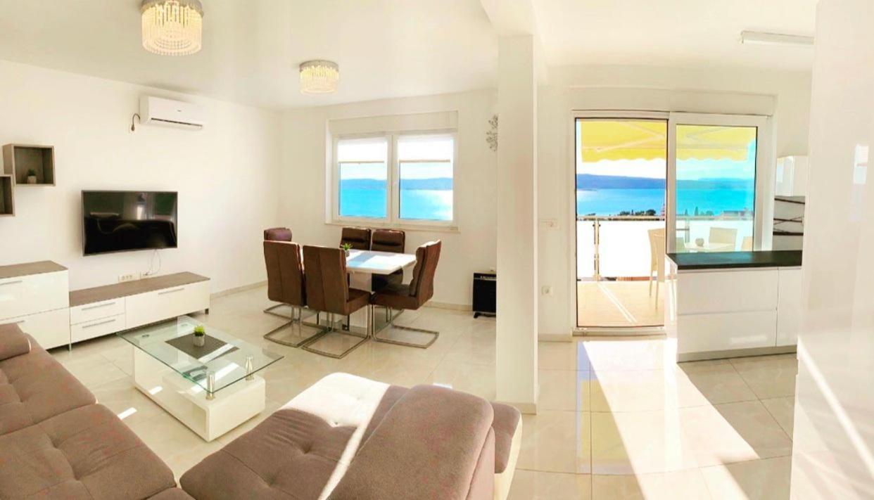 Luxury App Anna Apartment